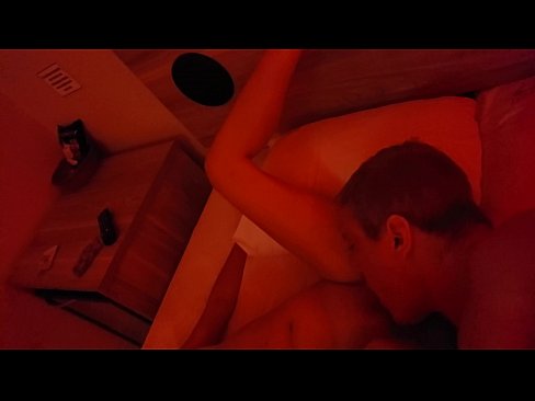 ❤️ Nyalogatja a nedves puncimat. Házi készítésű pornó at hu.dreamlandpassionfever.ru ☑