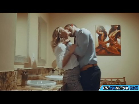 ❤️ Amikor egy bögyös szőke elcsábít egy nyilvános WC-ben Házi készítésű pornó at hu.dreamlandpassionfever.ru ☑